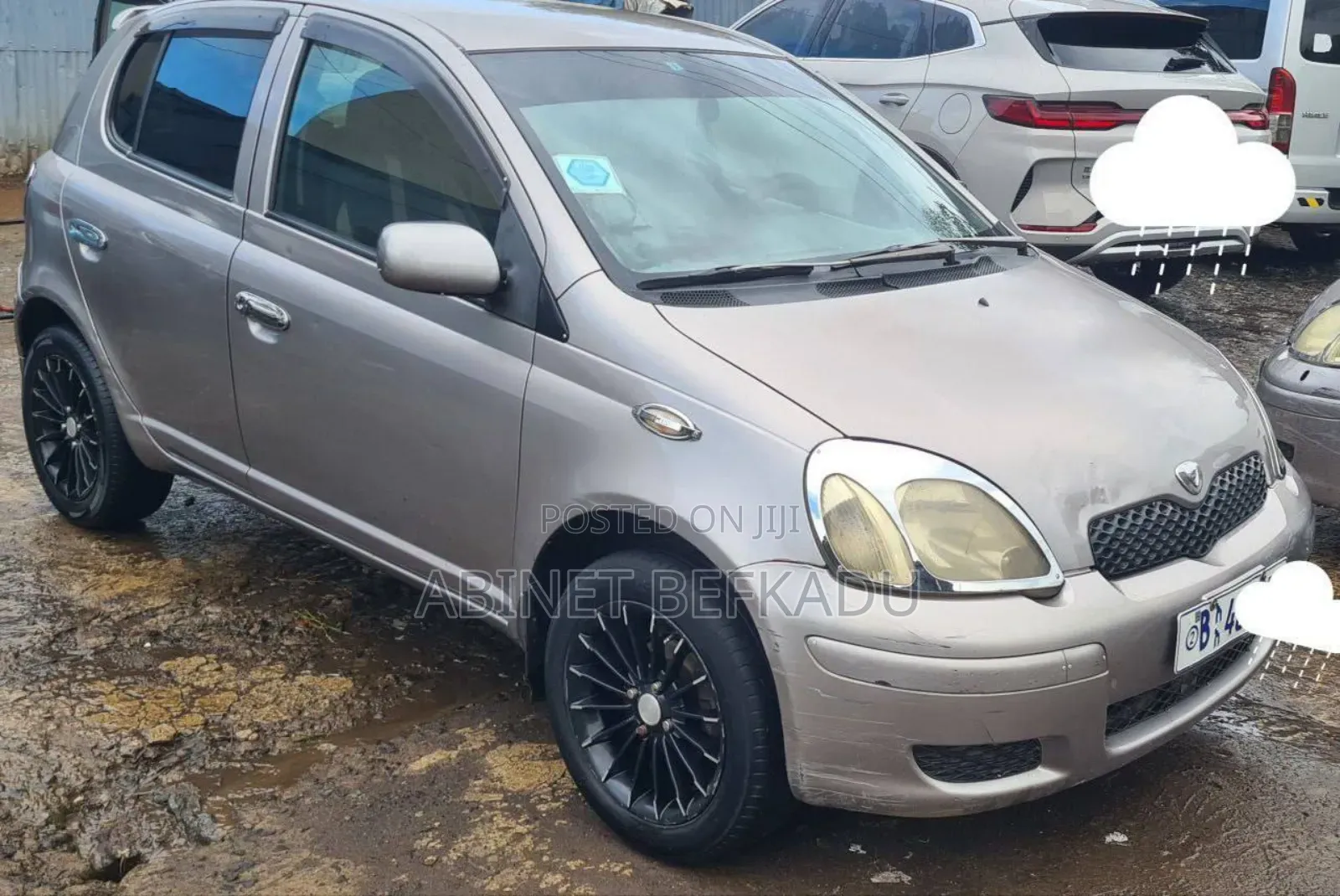 Toyota Vitz 1.0 FWD 5dr 2004 Gray