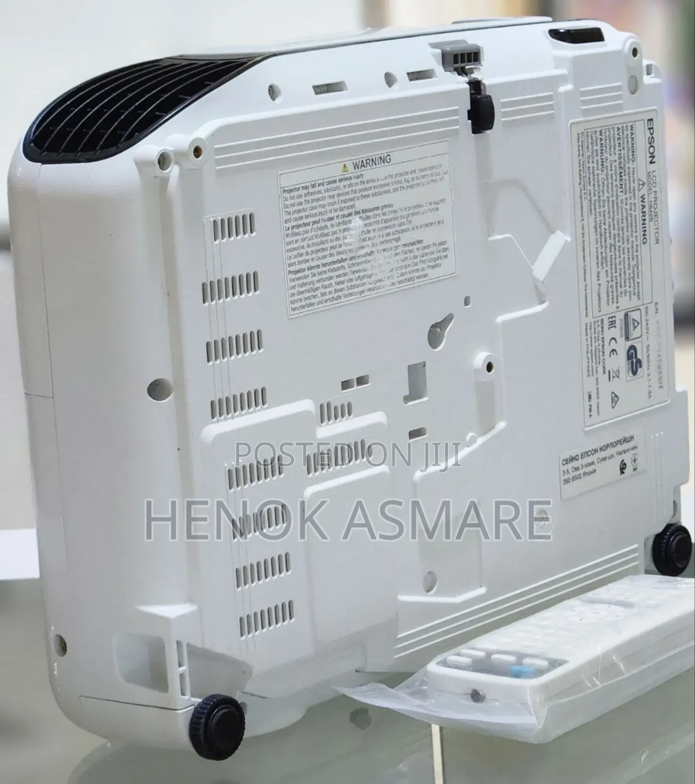 Epson Projector 
Model Name: Eb-S41
  Has Bag and Remote 
Har