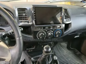 Toyota Hilux 2014 Silver