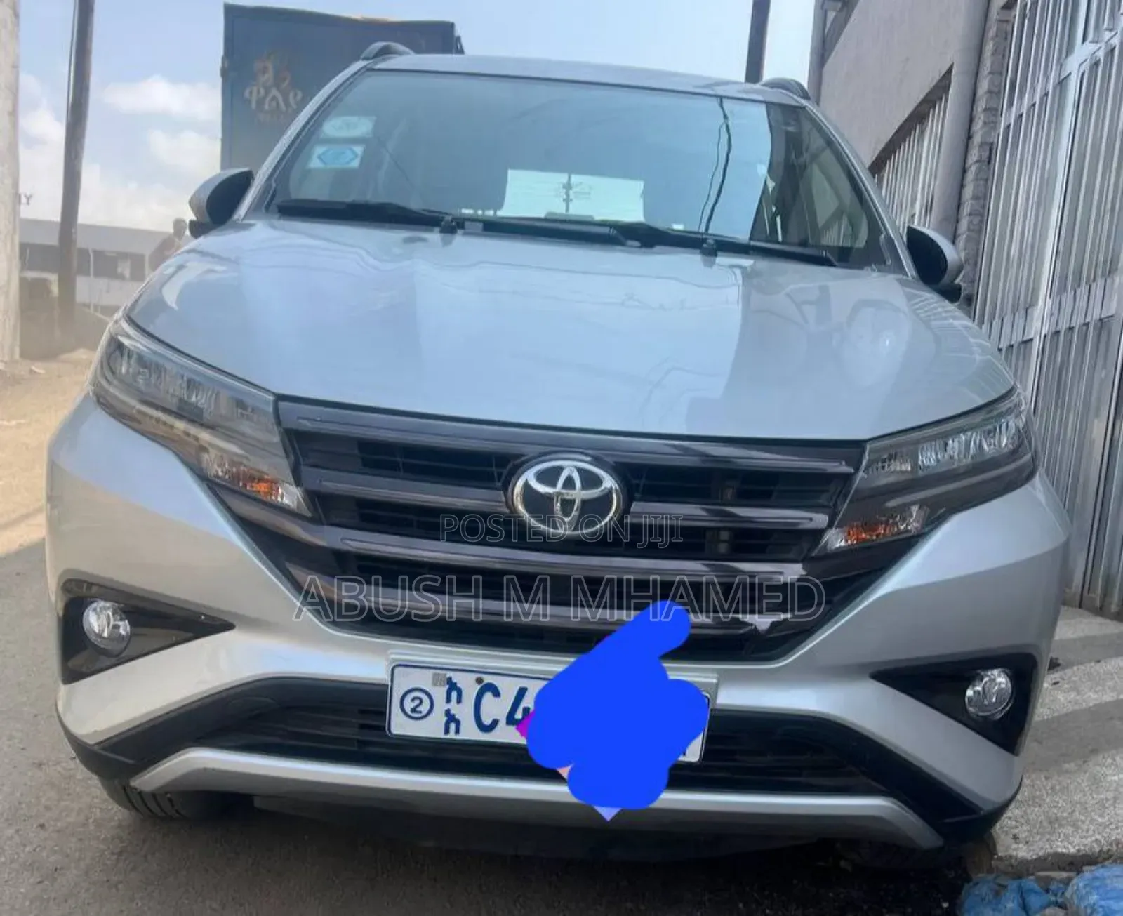 Toyota Rush 2023 Silver