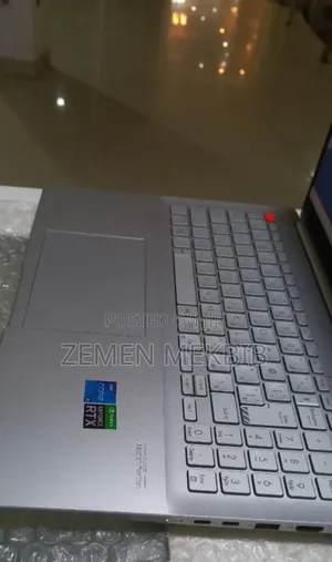 New Laptop Asus VivoBook 15 X505BA 16GB Intel Core I5 SSD 1T