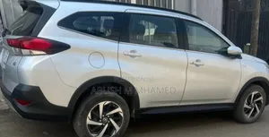 Toyota Rush 2023 Silver