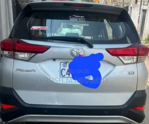 Toyota Rush 2023 Silver