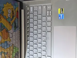 New Laptop Lenovo Yoga 710 32GB Intel Core I7 SSD 512GB