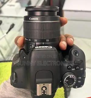 Canon 600d With 18mm-55mm Lens