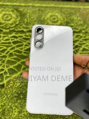 New Samsung Galaxy A56 256 GB White