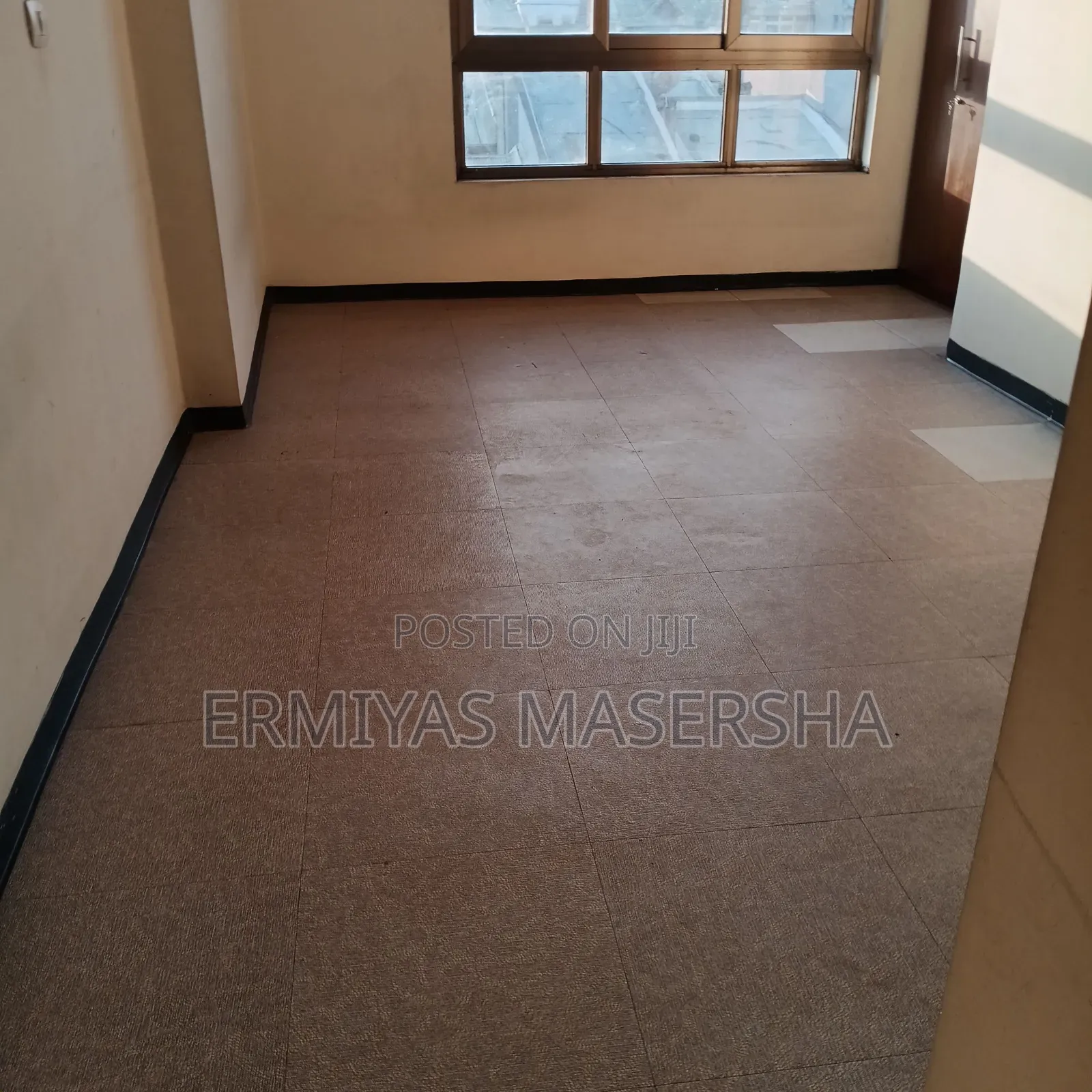 Furnished 3bdrm Apartment in Yeka for sale