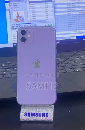 Apple iPhone 11 64 GB Purple