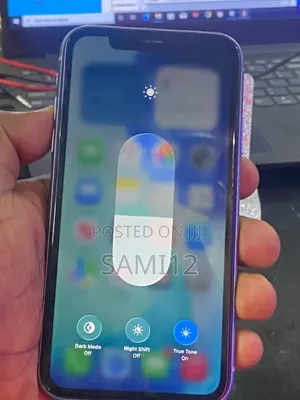 Apple iPhone 11 64 GB Purple