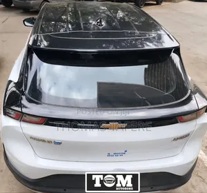 Chevrolet Menlo 61.1 kWh FWD 2023