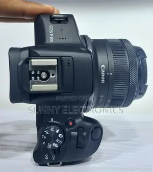 Photo - Canon R100