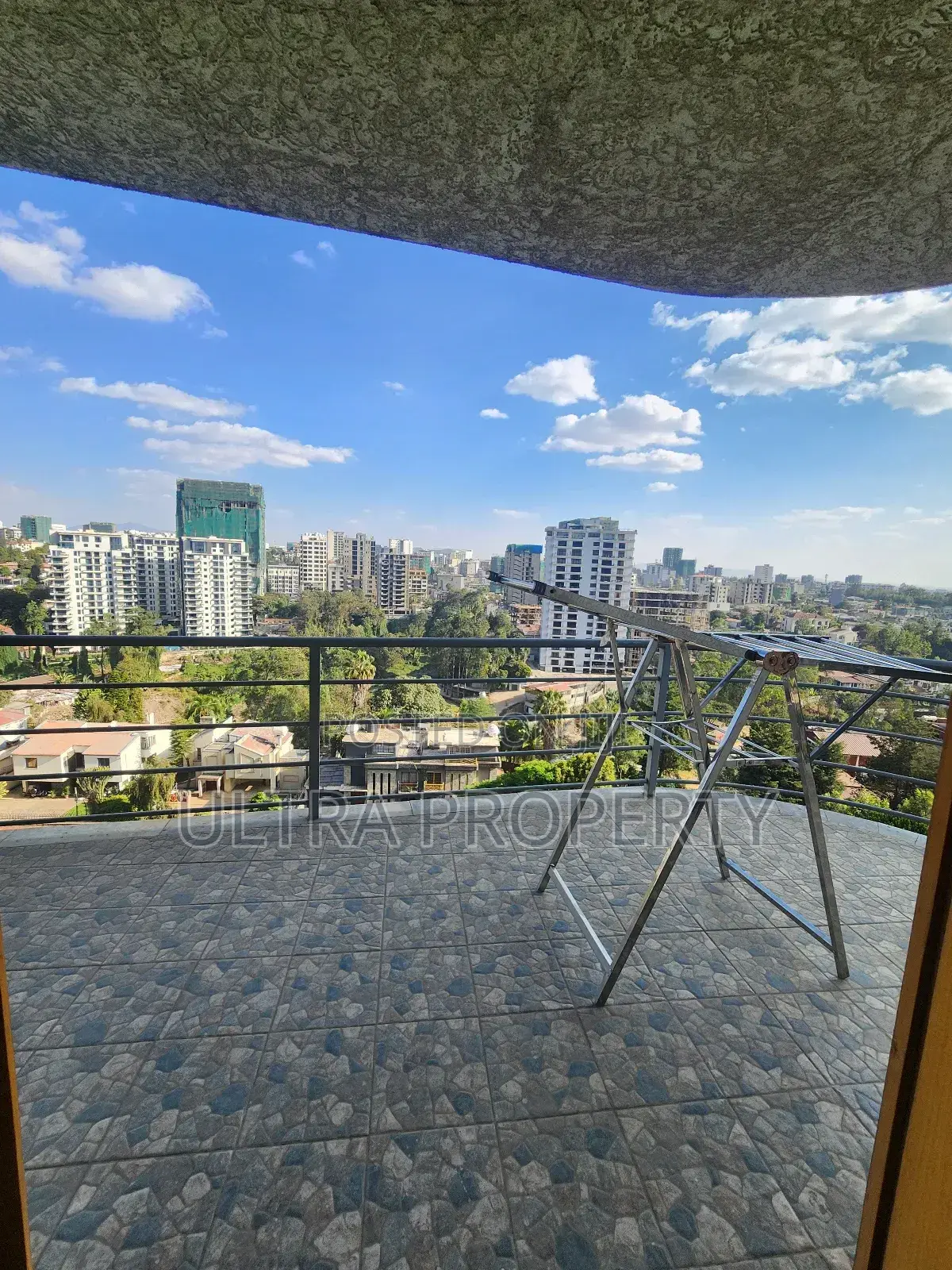 Furnished 2bdrm Apartment in Bole for rent