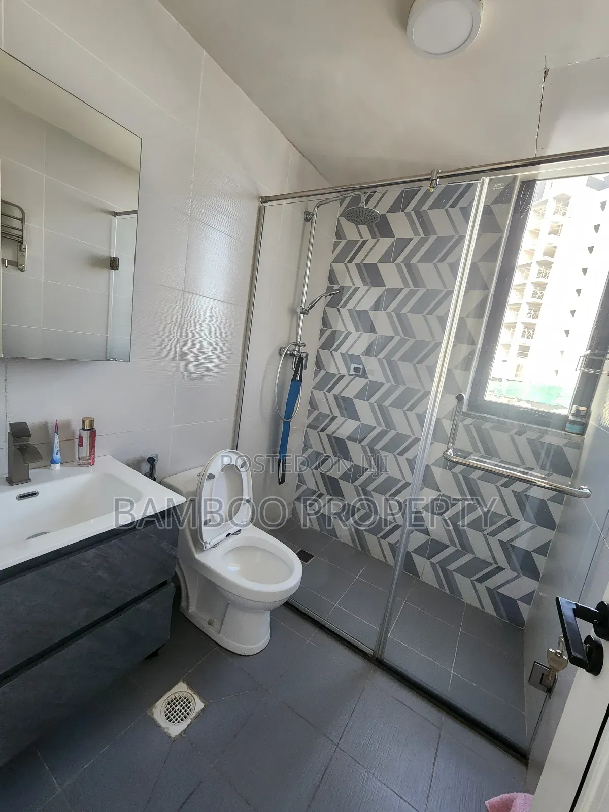 Furnished 2bdrm Apartment in Bole for rent