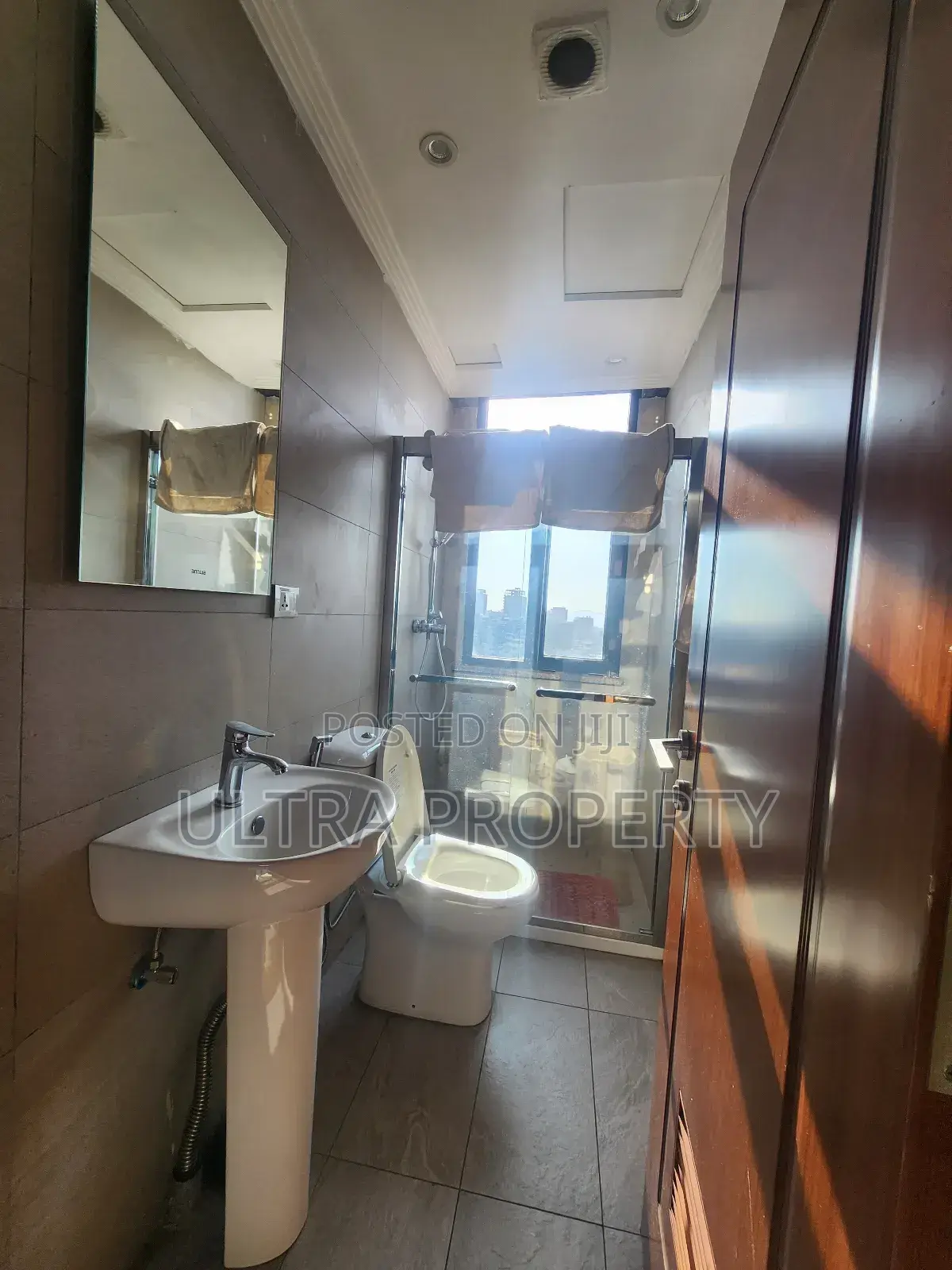 Furnished 2bdrm Apartment in Bole for rent