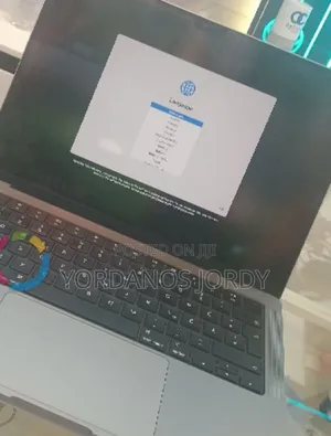 New Laptop Apple MacBook Pro 2023 M3 14-Inch 24GB Apple M3 SSD 512GB