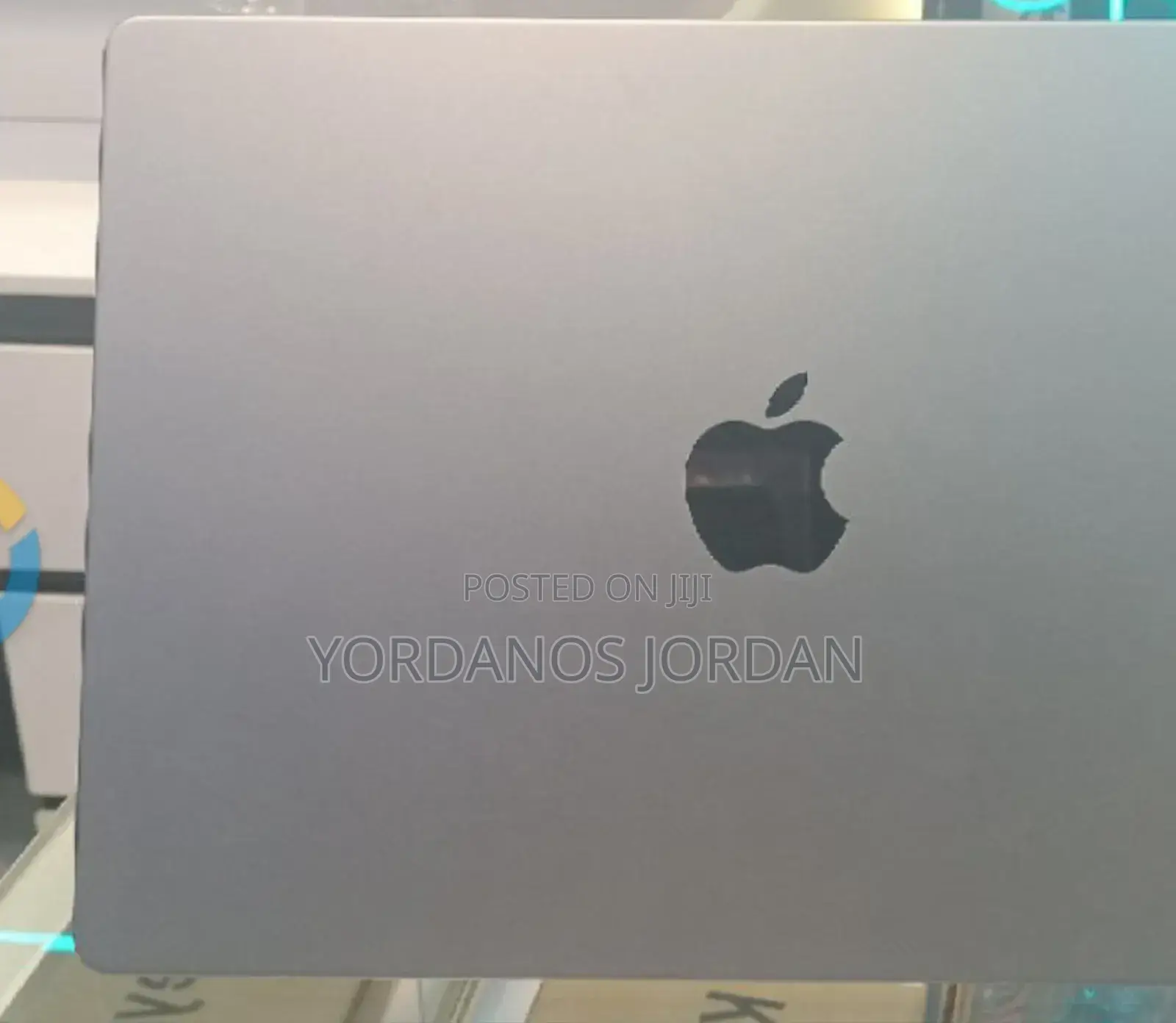 New Laptop Apple MacBook Pro 2023 M3 14-Inch 24GB Apple M3 SSD 512GB