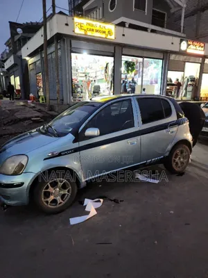 Toyota Vitz 1.0 FWD 3dr 2002 Blue