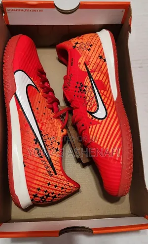 Nike Air Zoom Mercurial Vapor 15 Academy Ic Soccer Shoe