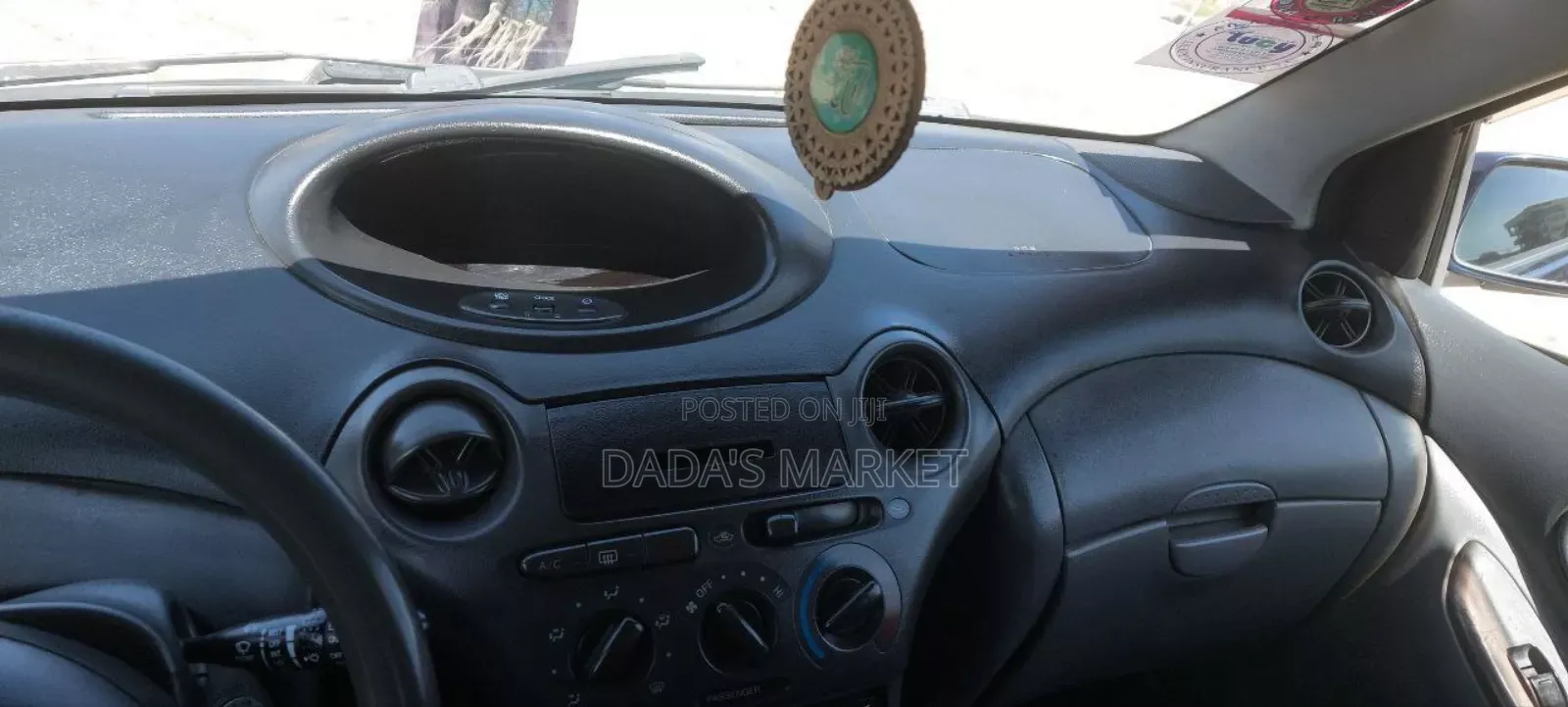 Toyota Vitz 2002 Blue