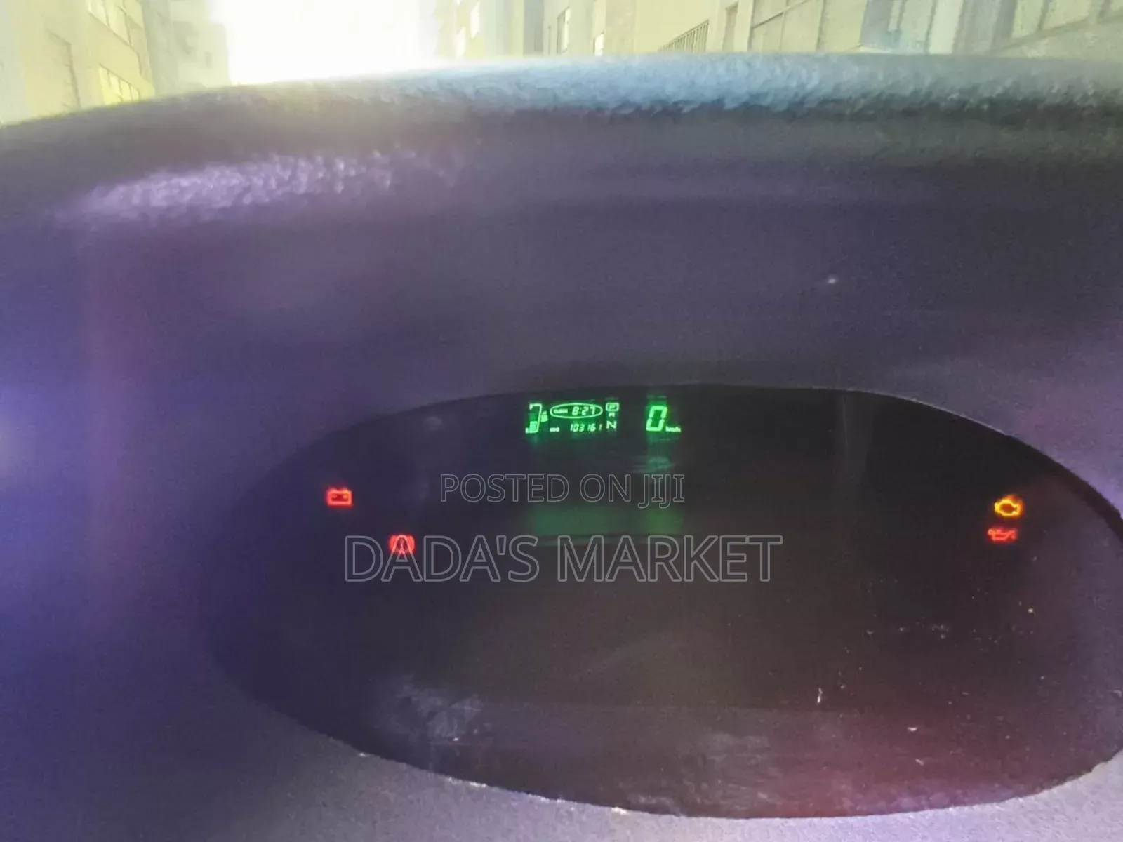 Toyota Vitz 2004 Silver