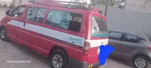 Toyota Hilux 2003 Red