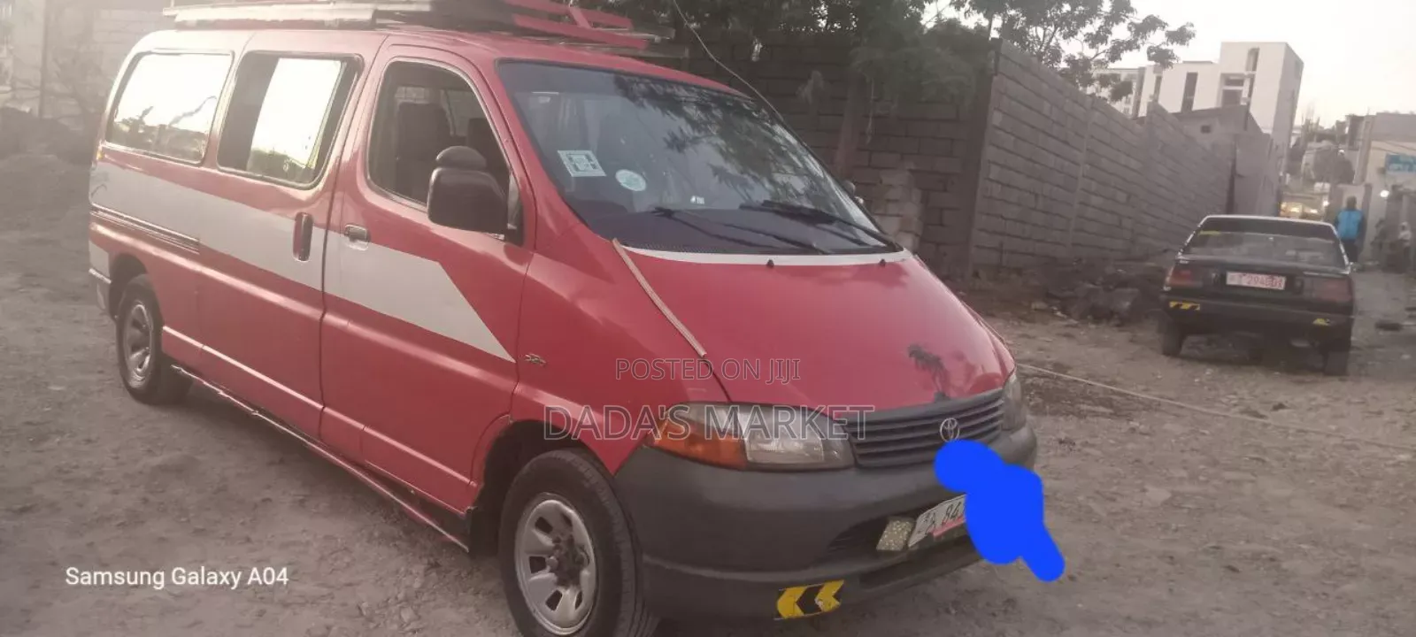 Toyota Hilux 2003 Red