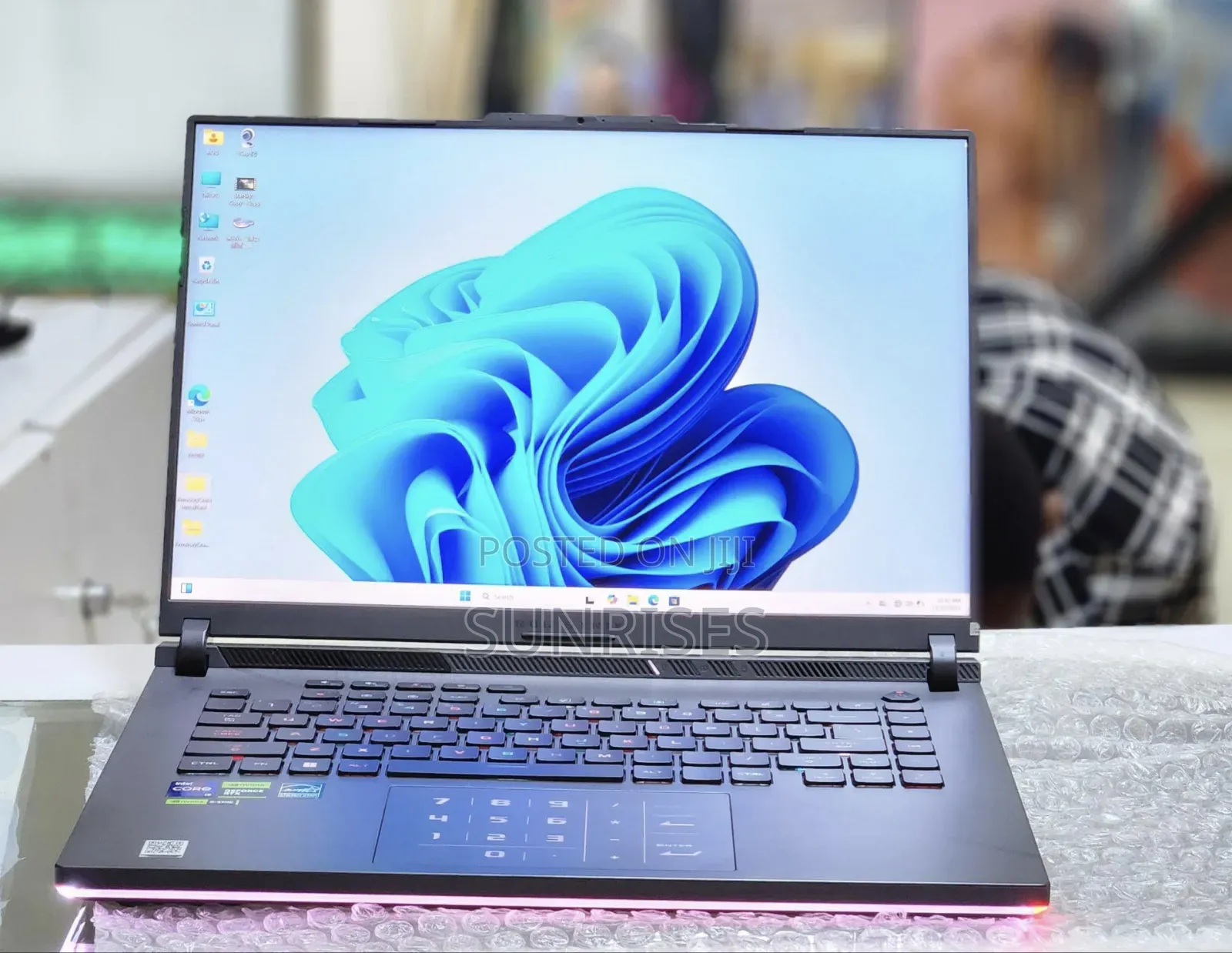 New Laptop Asus ROG Strix G16 G614 32GB Intel Core I9 SSD 1T