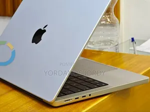 New Laptop Apple MacBook Pro M1 16GB Apple M1 SSD 512GB