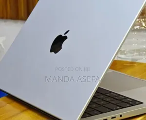 New Laptop Apple MacBook Pro M1 16GB Apple M1 Pro SSD 512GB