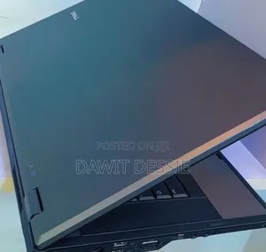 New Laptop Dell 4GB Intel Core I5 HDD 320GB