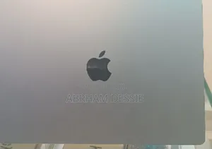 Photo - New Laptop Apple MacBook Pro 2023 M3 14-Inch 24GB Apple M3 SSD 512GB