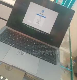 New Laptop Apple MacBook Pro 2023 M3 14-Inch 24GB Apple M3 SSD 512GB