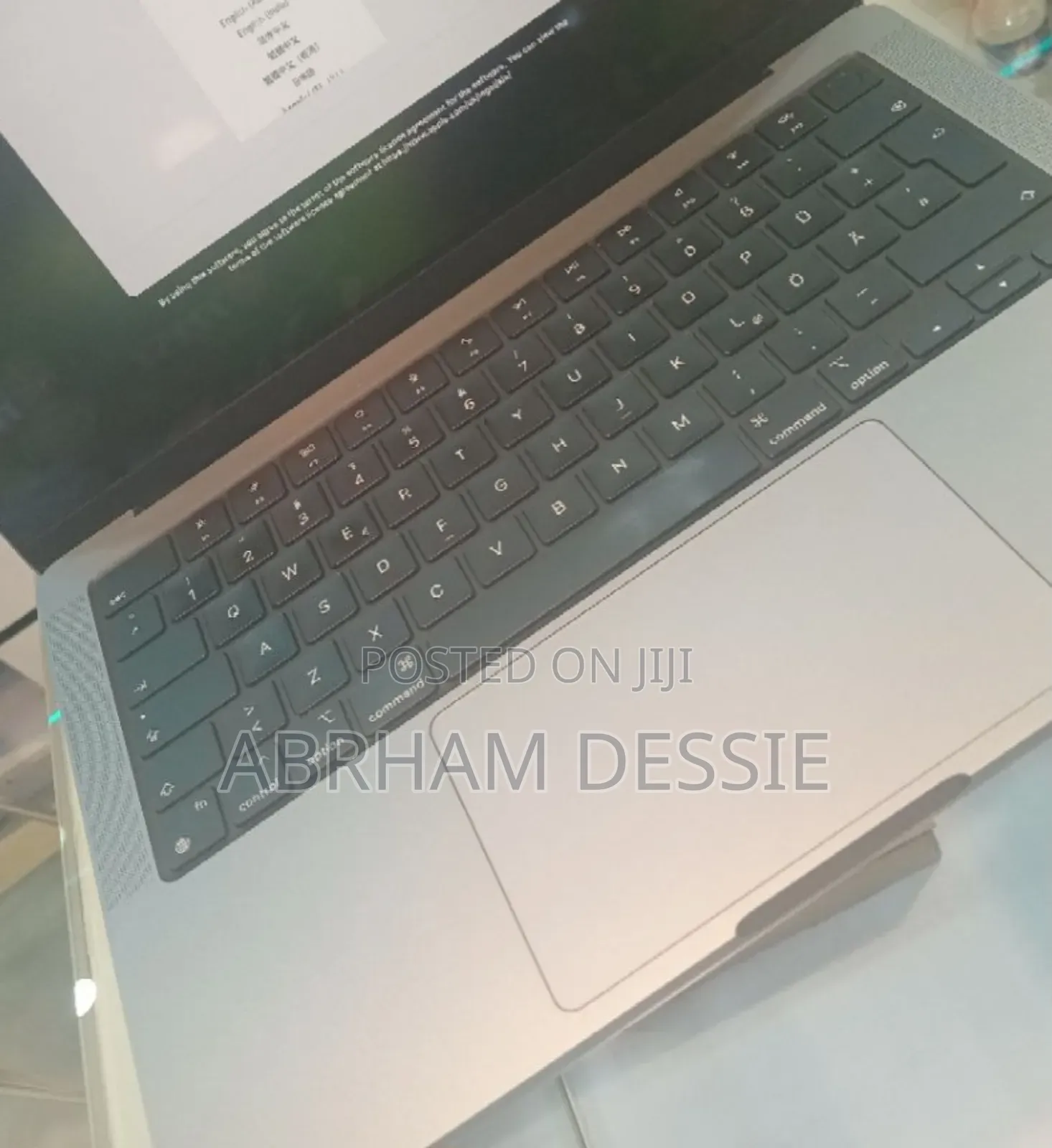 New Laptop Apple MacBook Pro 2023 M3 14-Inch 24GB Apple M3 SSD 512GB