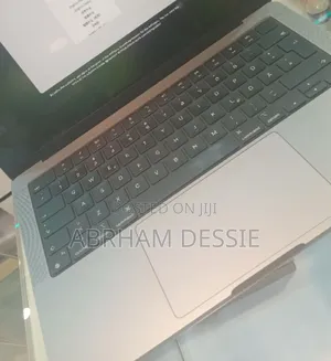 New Laptop Apple MacBook Pro 2023 M3 14-Inch 24GB Apple M3 SSD 512GB