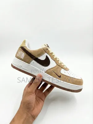 Photo - Nike the North Face Gucci