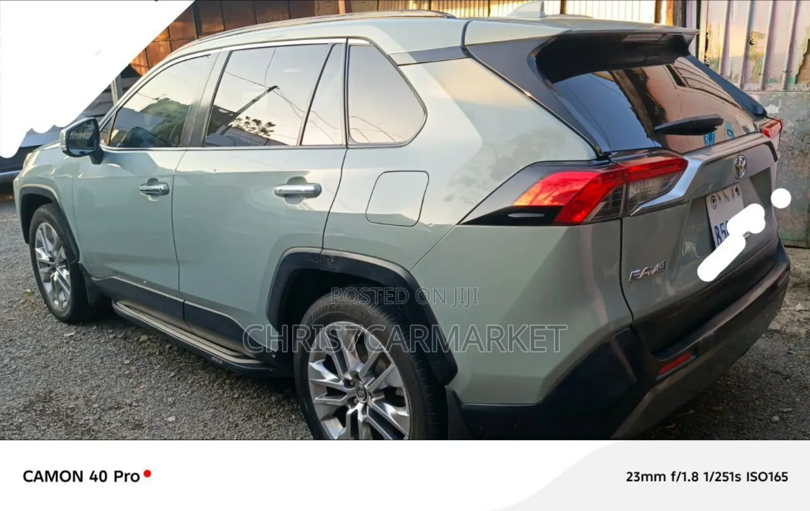Toyota RAV4 Limited AWD 2019 Green