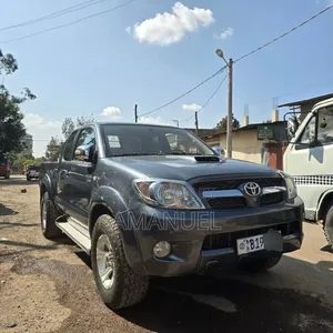 Toyota Hilux 2006 Black