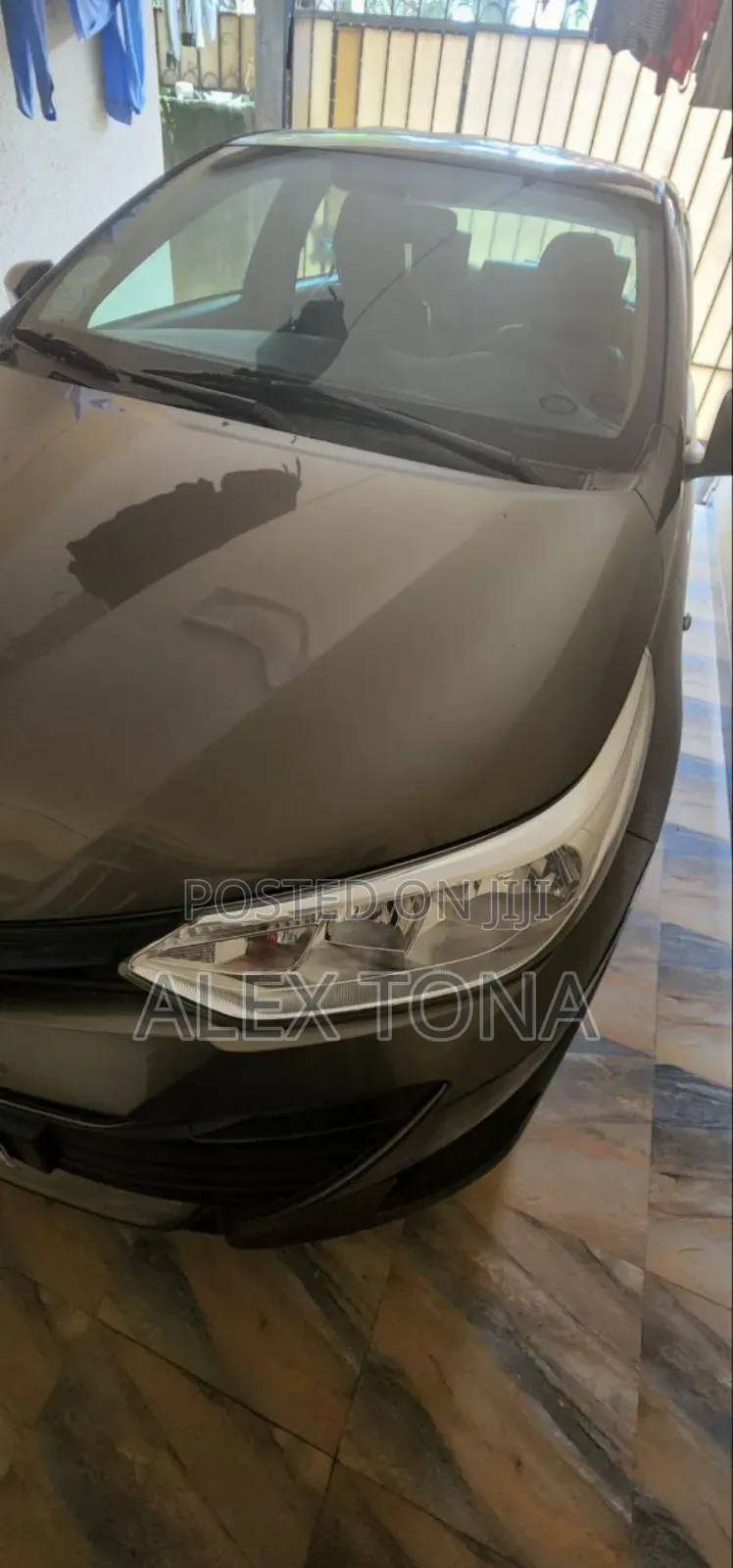 Toyota Yaris 2020 Gray