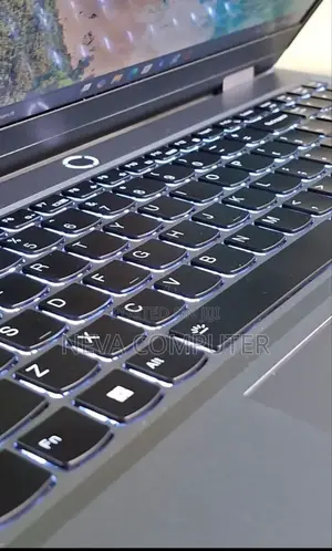 New Laptop Lenovo LOQ 15ARP9 16GB AMD Ryzen 7 SSD 1T