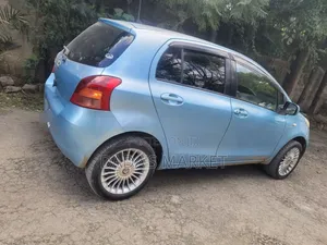 Toyota Yaris 2007 Silver