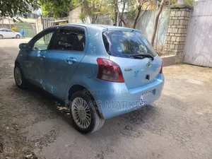Toyota Yaris 2007 Silver