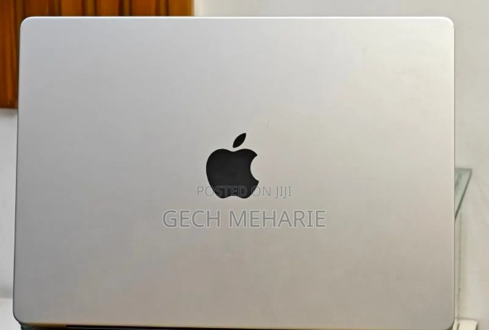 New Laptop Apple MacBook Pro 2021 M1 16GB Apple M1 Pro SSD 512GB