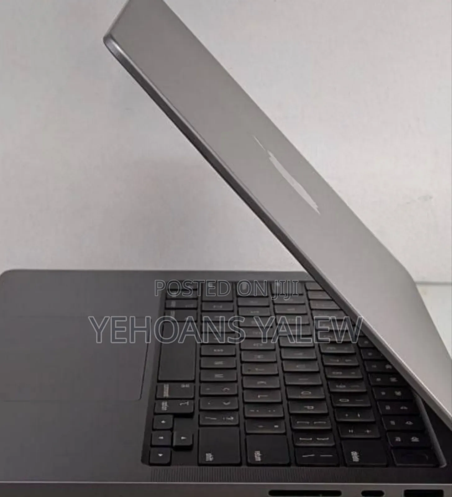 New Laptop Apple MacBook Pro 2021 M1 16GB Apple M1 Pro SSD 512GB