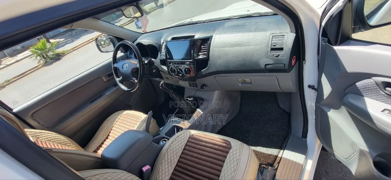 Toyota Hilux 2008 White