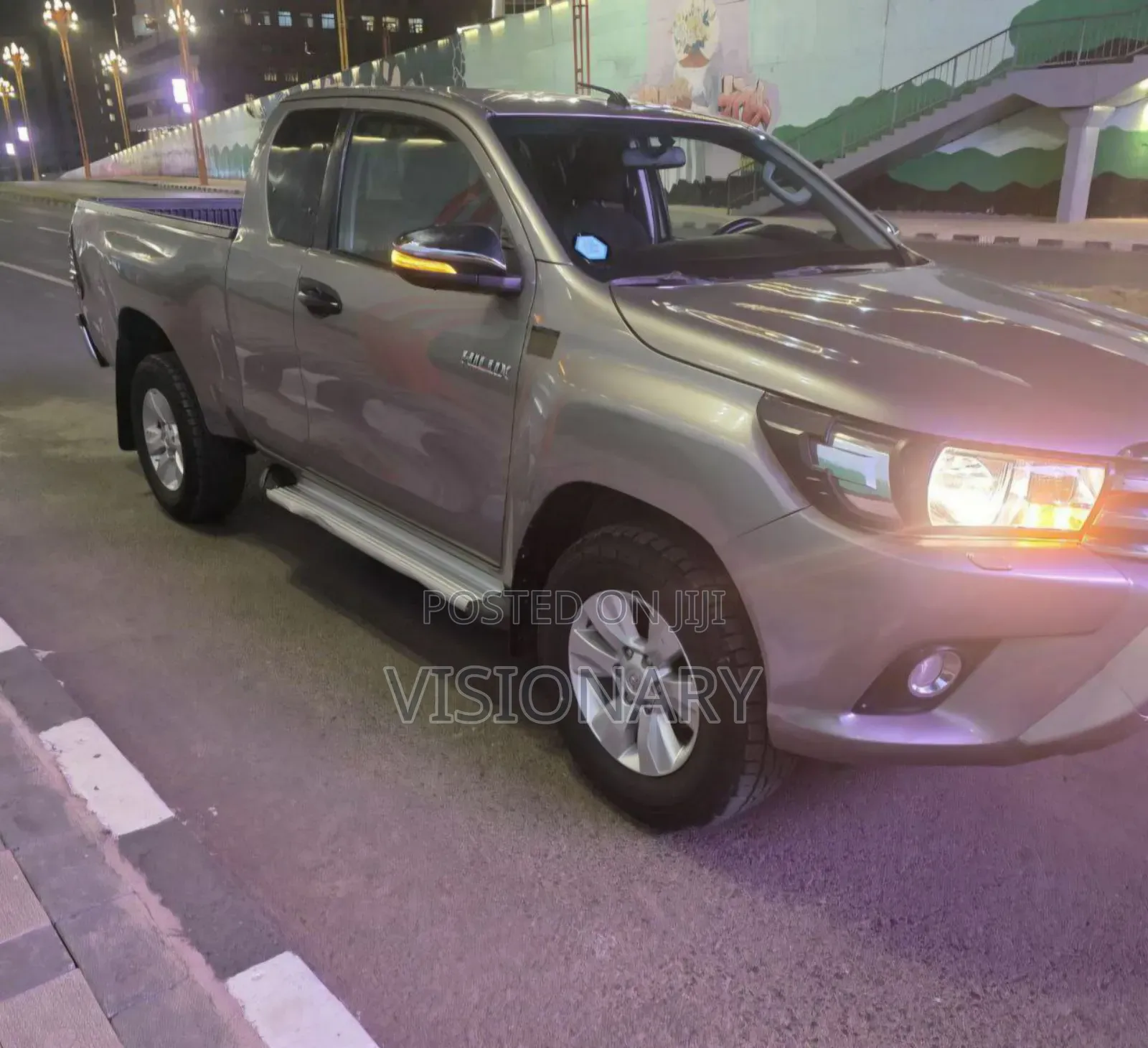 Toyota Hilux 2017 Brown