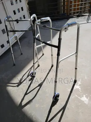 Walking Aid/Walker樗愚canes, Crutches Walkers宦都best Suitable for Users