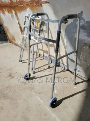 Photo - Folding Walker With Wheels膩峈an Adult Walker凸煚walker Folds Up