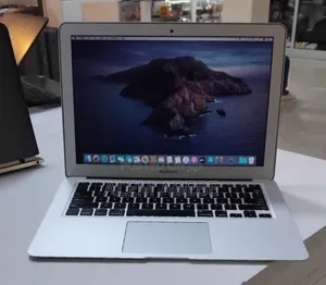 New Laptop Apple MacBook Air 2014 4GB Intel Core I5 SSD 256GB