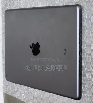 New Apple iPad 10.2 (2019) 128 GB