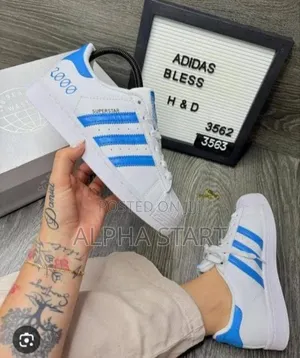  New Arrival  
  Adidas Super Star 
 Made in Vietnam